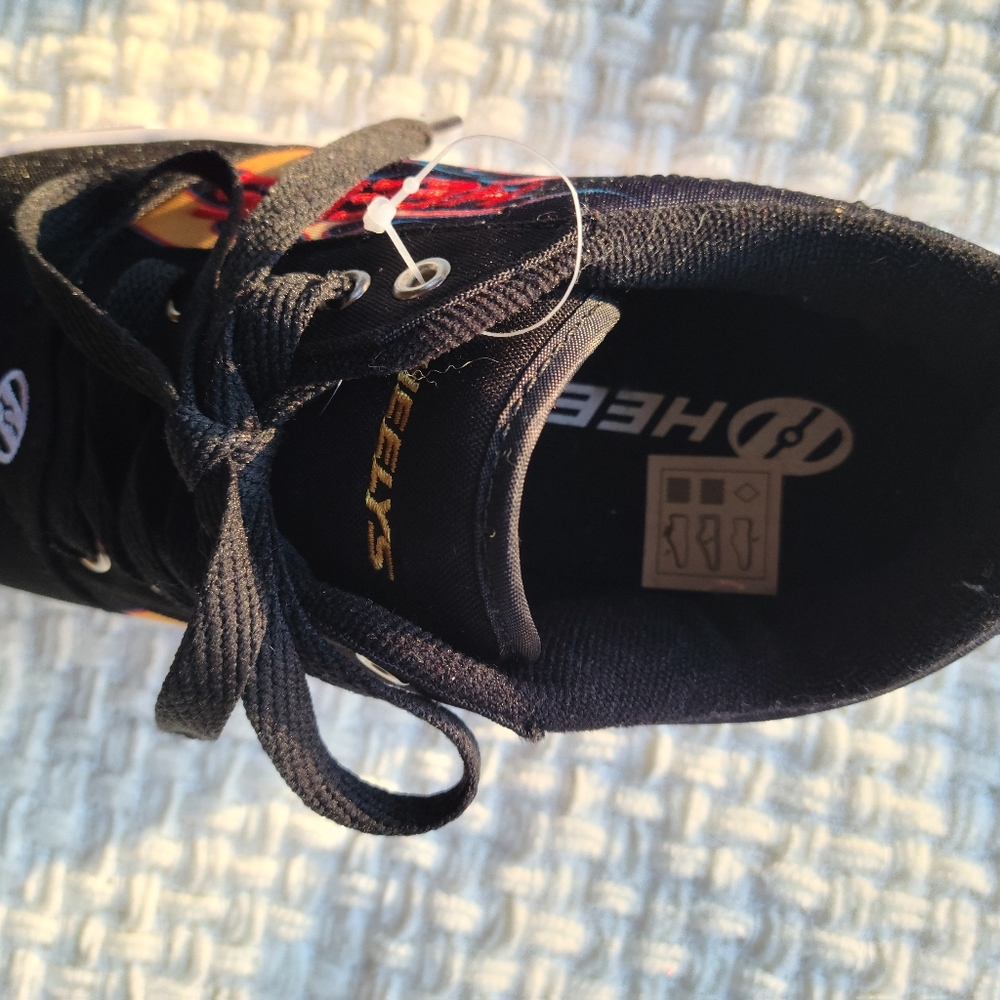 Boys shoes